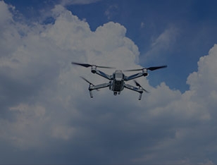 為了使無人機(jī)系統(tǒng)（UAS）能夠在空域中運(yùn)行，需要高度可靠的設(shè)備和方法